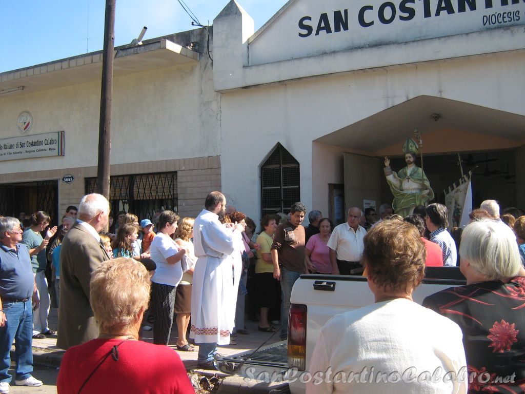 L'uscita del Santo