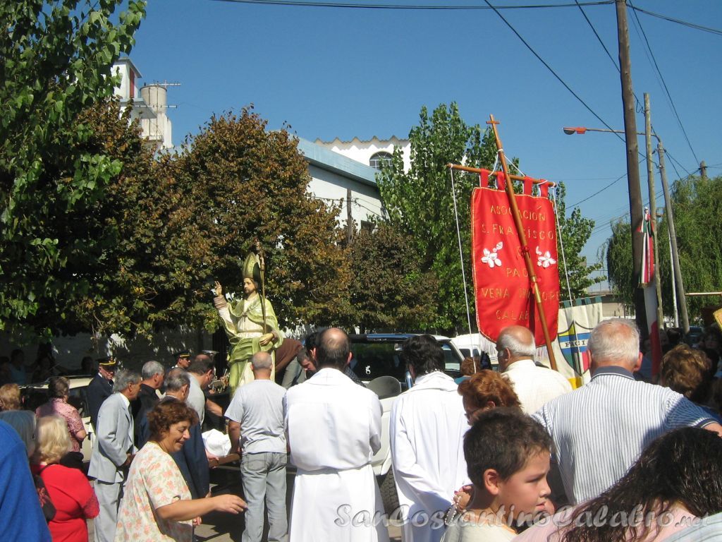 In processione
