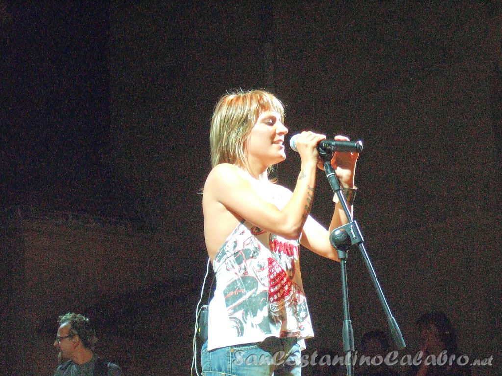 DSCF0215-.jpg