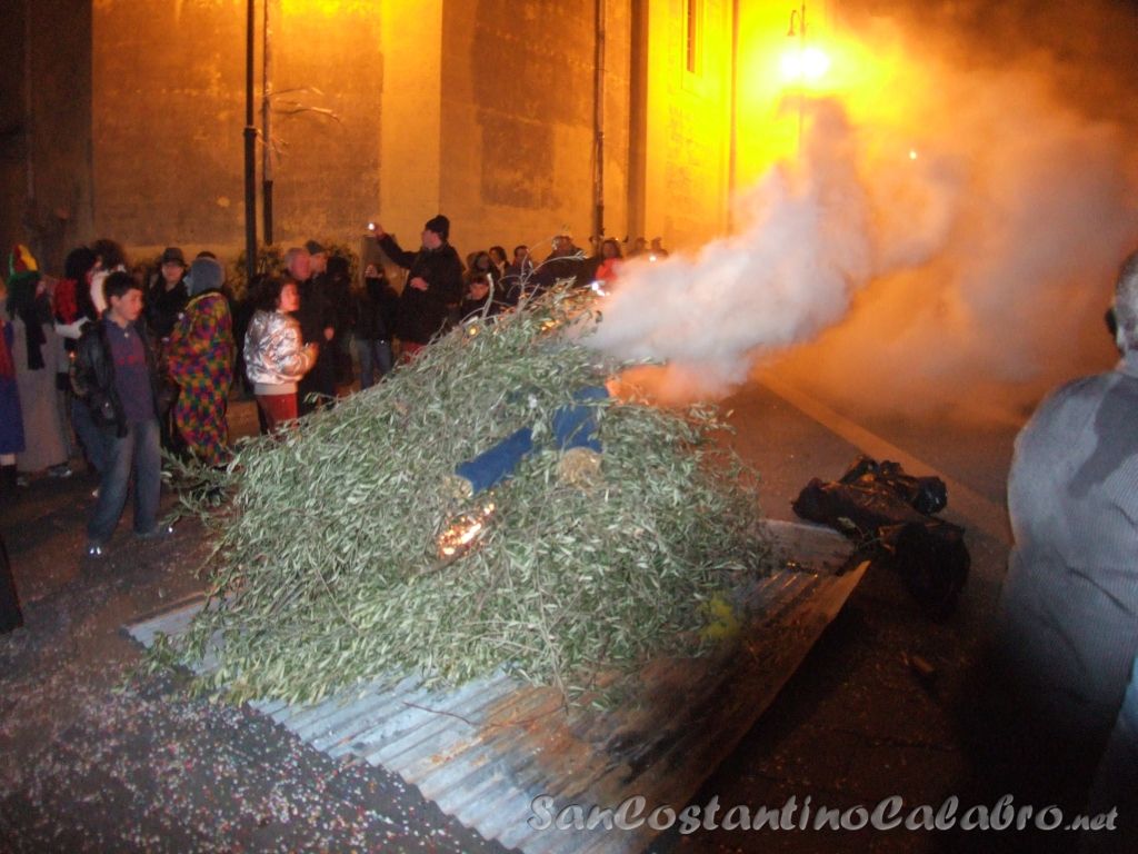 FuneraleCarnevale2009_027.jpg
