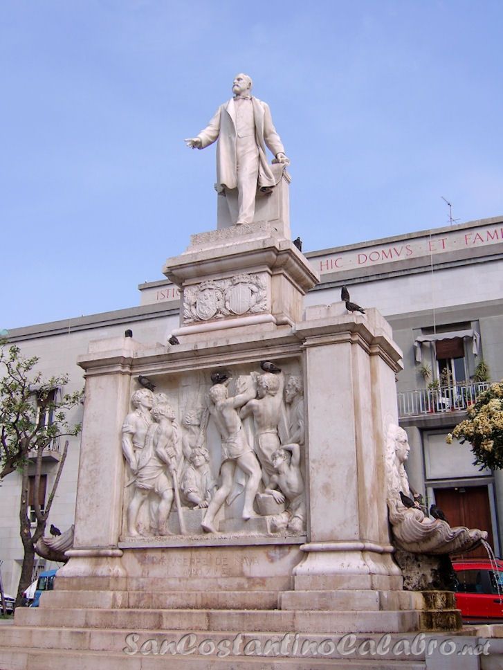 VersoReggio_010.jpg