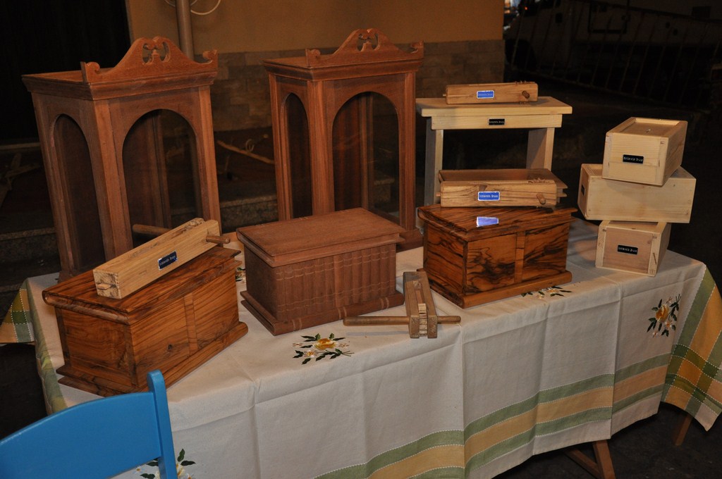 DSC_0011~0.JPG