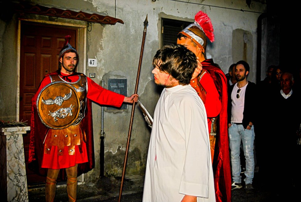 ViaCrucis_2810529.jpg
