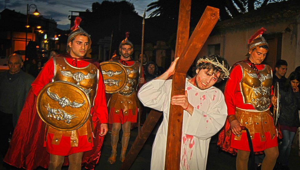 ViaCrucis_281729.jpg