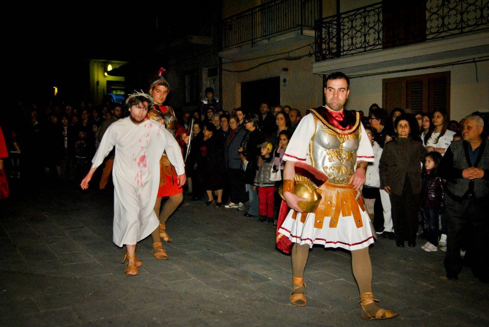 ViaCrucis_282229.jpg