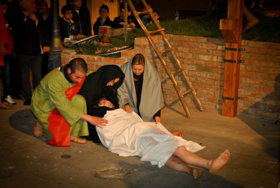 ViaCrucis_282329.jpg